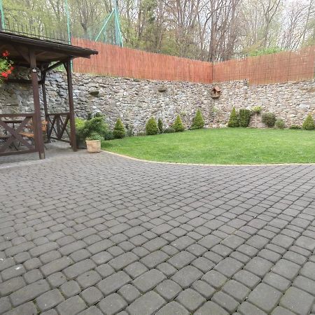 Apartament Joanna Sanok Esterno foto