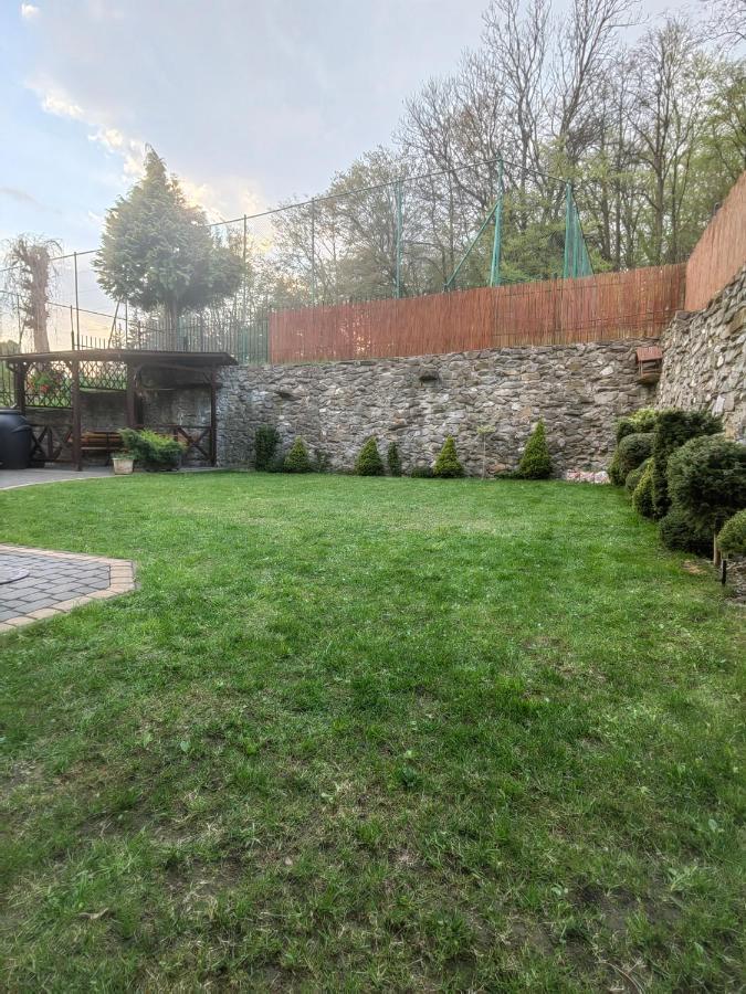 Apartament Joanna Sanok Esterno foto